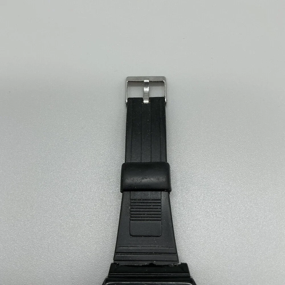 Casio see photos